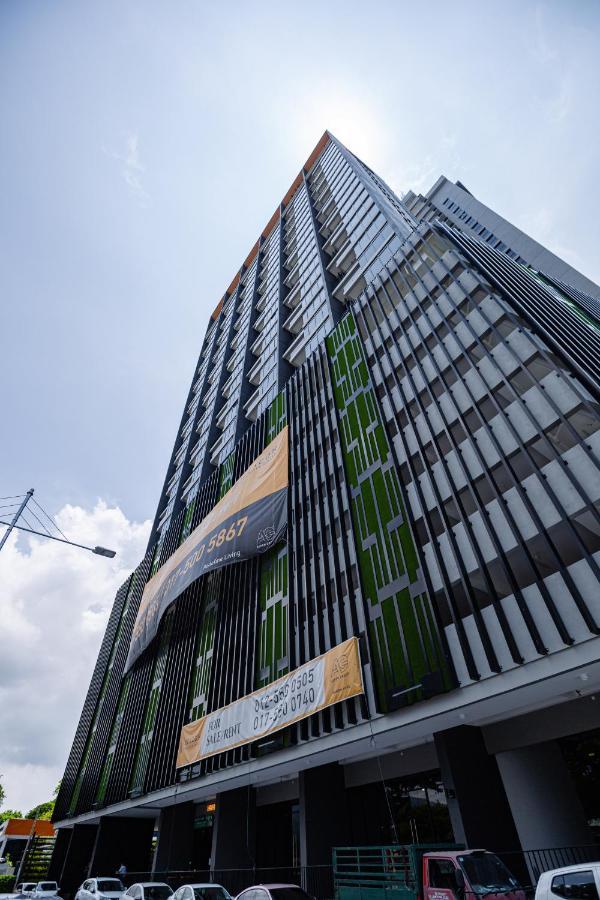 Beacon Executive Suites George Town Bagian luar foto